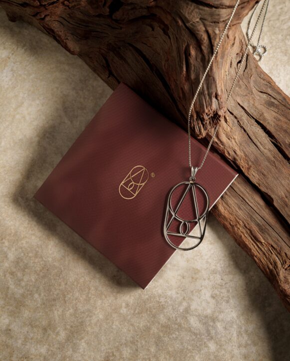Amulet-4 Amulet-4